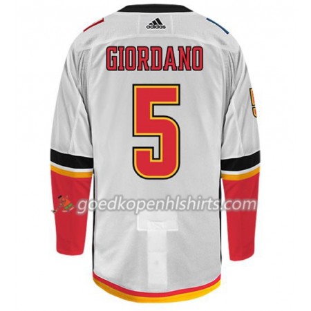 Calgary Flames MARK GIORDANO 5 Adidas Wit Authentic Shirt - Mannen